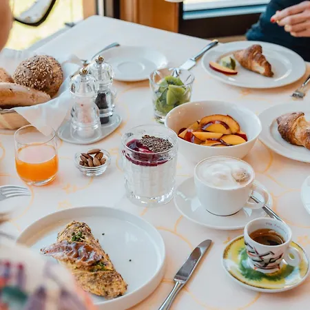Hotel Sonnenburg 4*
