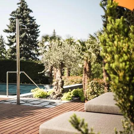 Ξενοδοχείο Sonnenburg 4*