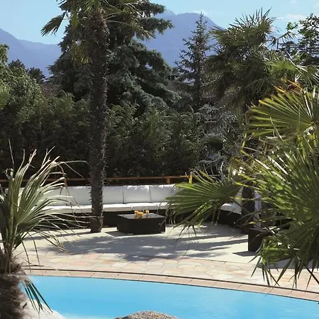 Sonnenburg 4* Merano