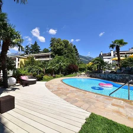 Sonnenburg Hotel Merano