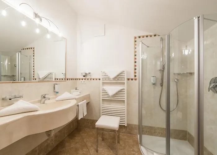 Hotel Sonnenburg Merano