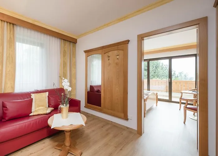 Sonnenburg Hotel Merano